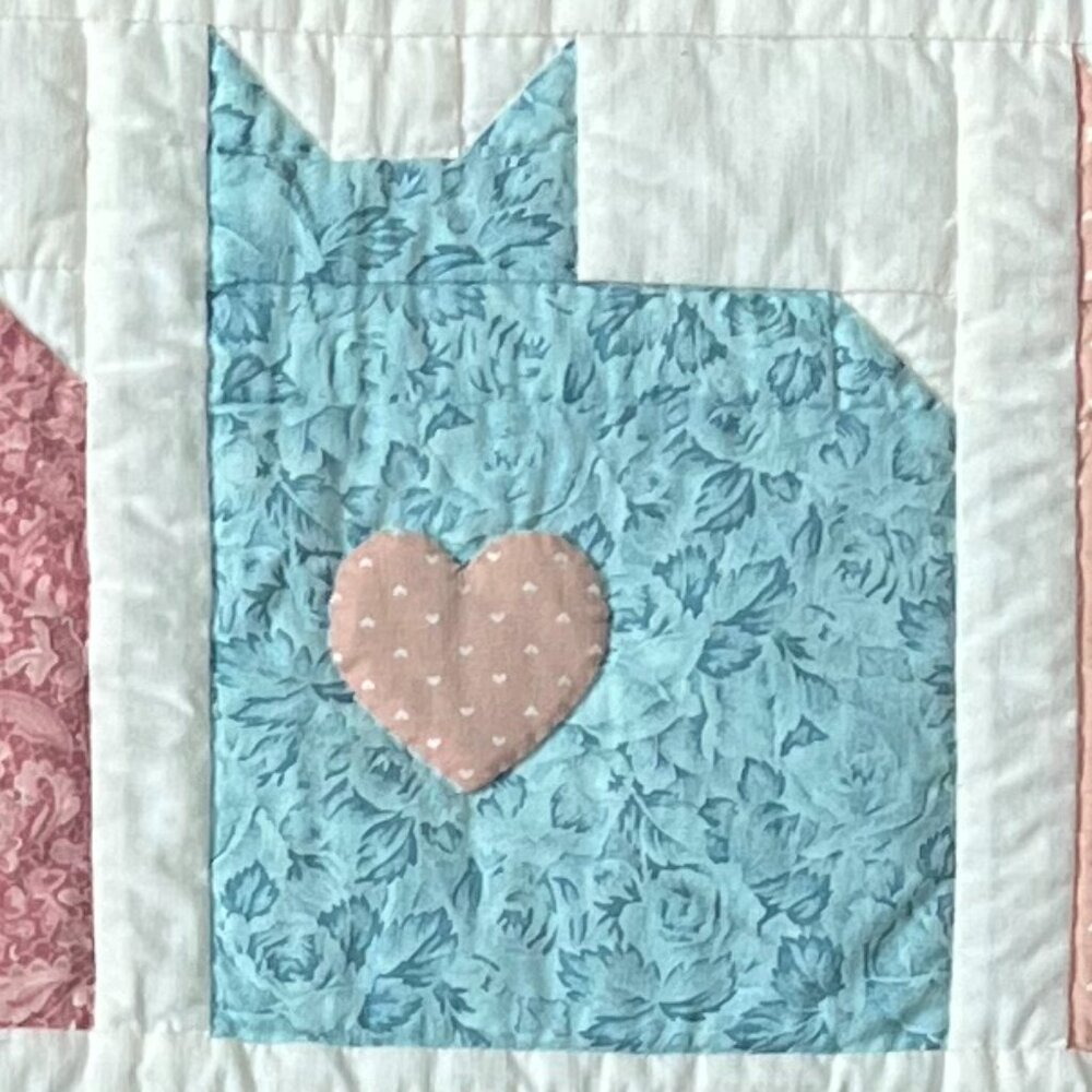 Handmade Hand-Quilted Cozy Cat Baby Quilt / Lap Blanket / Wall Hanging ~ Kittens - Picture 5 of 16